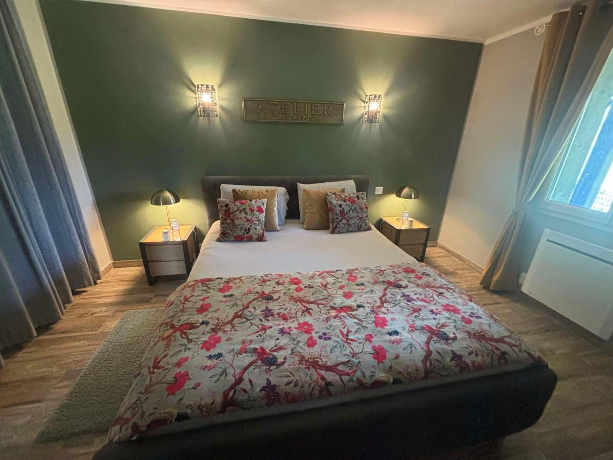 L'Alpen Roc Bed and Breakfast Caille Buitenkant foto